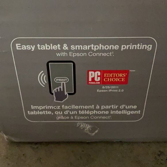 Epson Wireless/Print/Copy/Scan/Photo - Picture 6 of 8